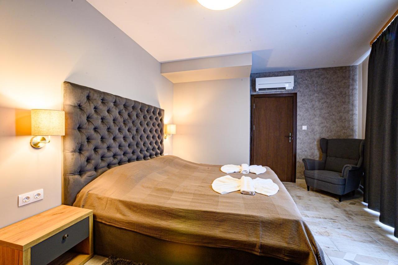 Antique Boutique Hotel Pavel Banya Buitenkant foto