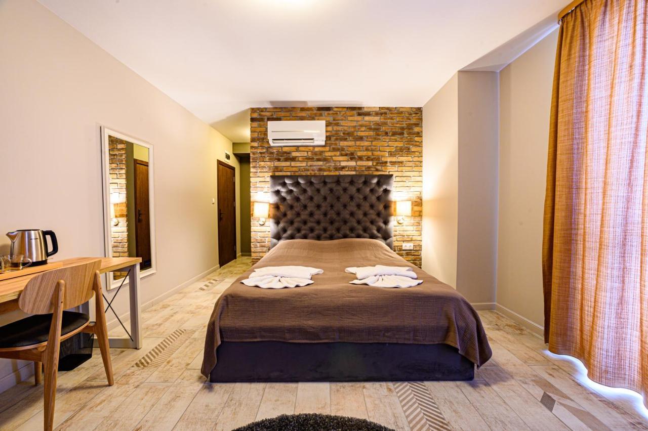 Antique Boutique Hotel Pavel Banya Buitenkant foto