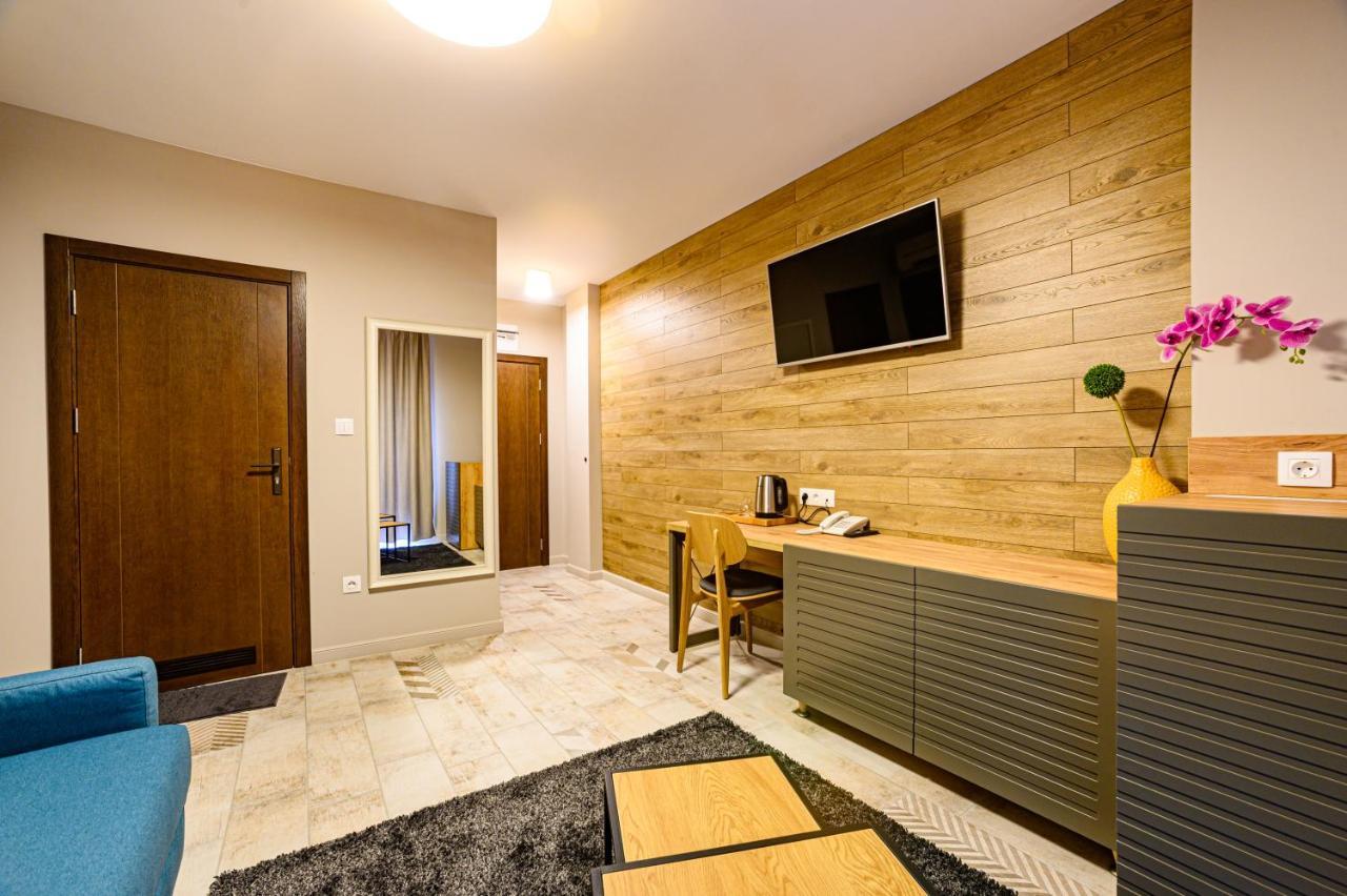 Antique Boutique Hotel Pavel Banya Buitenkant foto