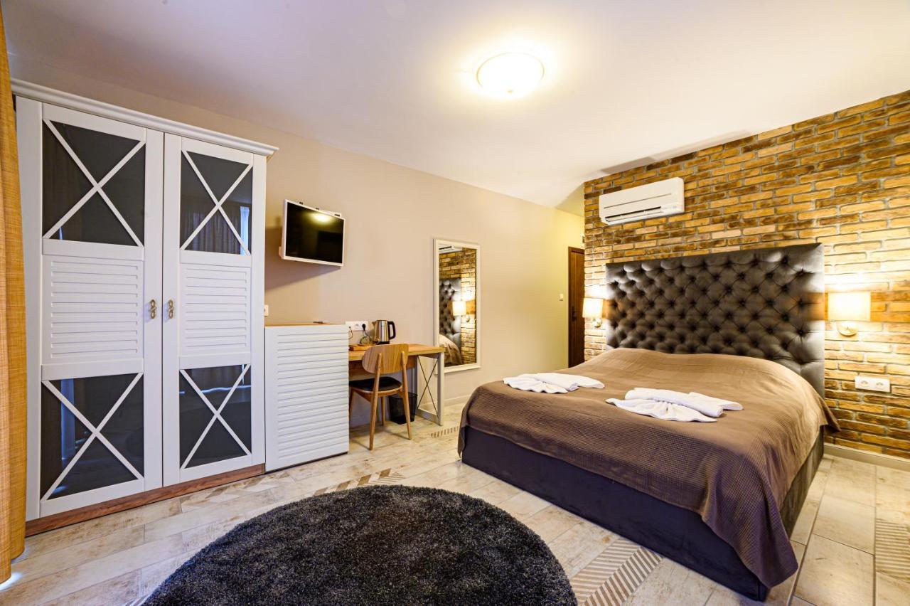Antique Boutique Hotel Pavel Banya Buitenkant foto