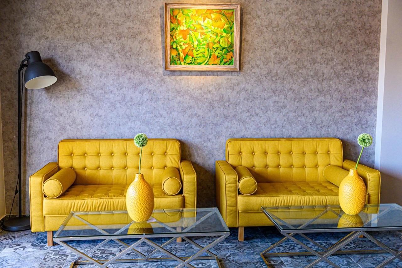 Antique Boutique Hotel Pavel Banya Buitenkant foto